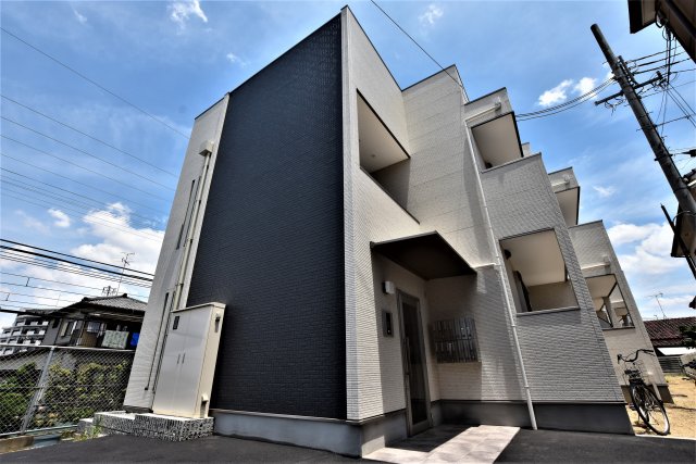 ヒルハイツ高鷲