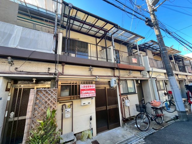 高見の里テラスハウス6-18-5の外観