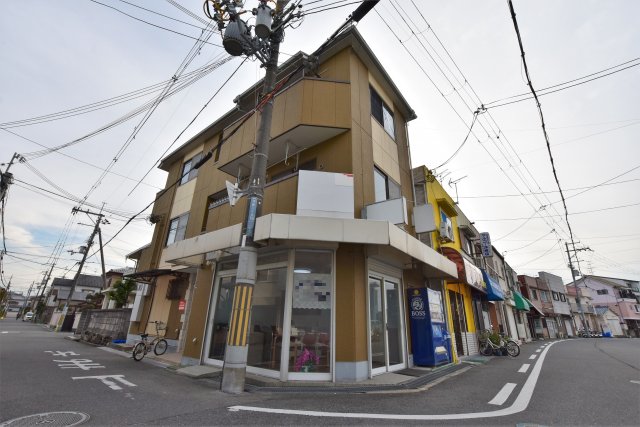 メゾン竹ノ内の外観