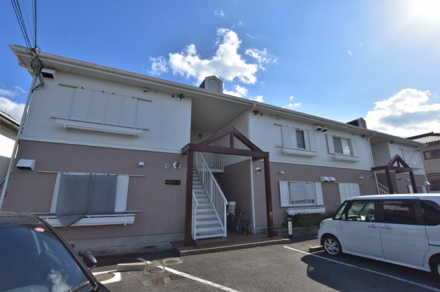 ニューバリーハイツの外観