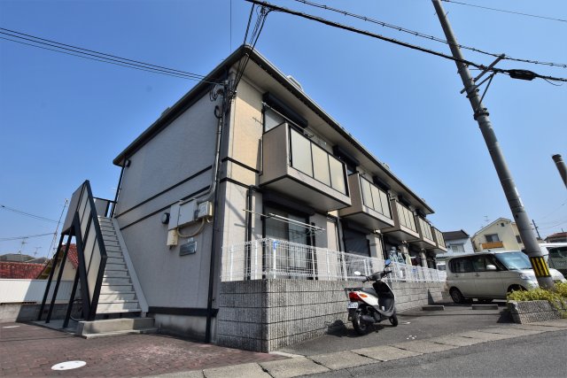 グリーンビレッジはびきのの外観