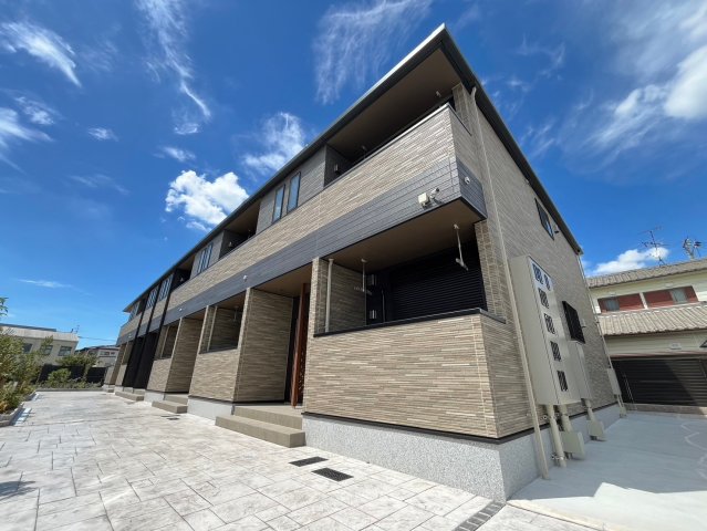 スペチアーレ ウーノ