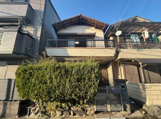 島泉戸建8-15-3の外観
