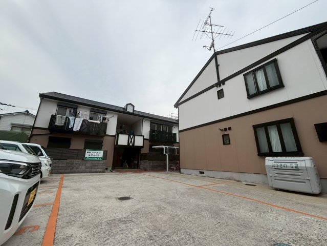 新栄プロパティーはびきのⅡの外観