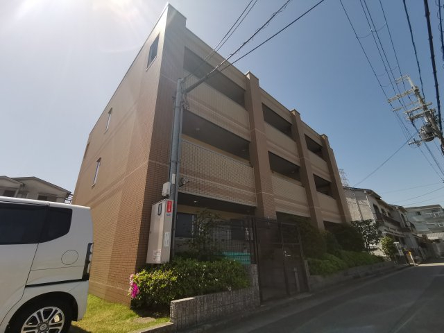 モルゲン北花田の外観