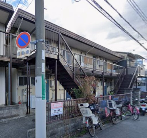 源野ハイツの外観