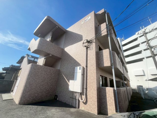 アムディールの外観