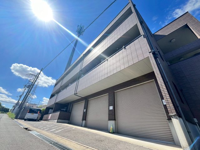 アンプルールフェールフォルス