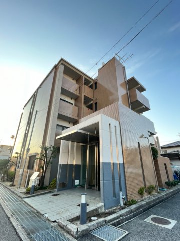 ルミエール西取石