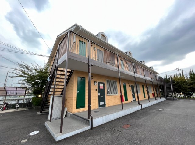 モアクレストナカノ