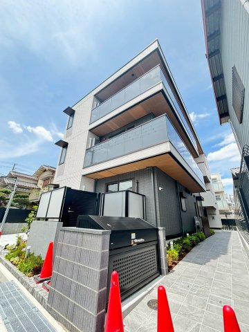 SunSky鳳西町の外観