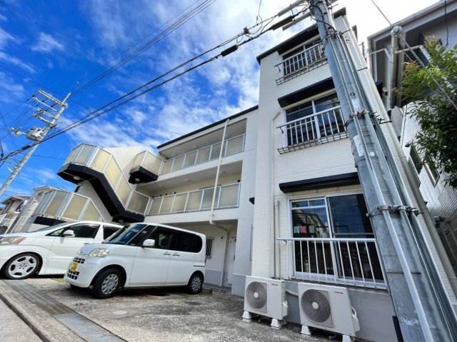 GARE深井の外観