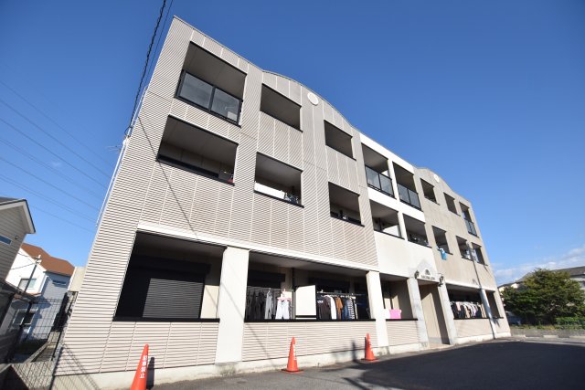 アルコバレーノの外観