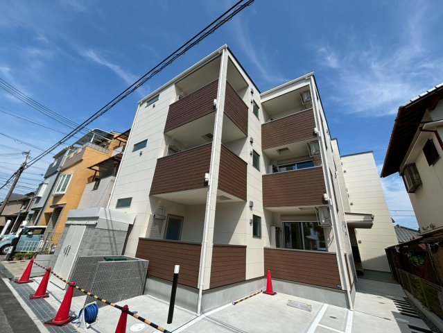 ジーメゾン高石千代田アクシスの外観
