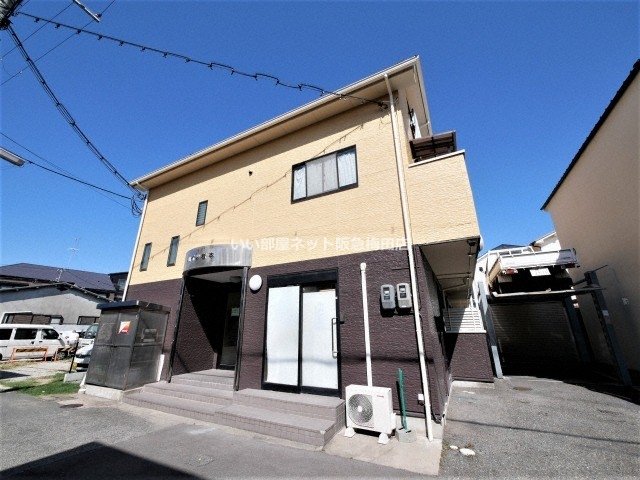 ハイツ岩本