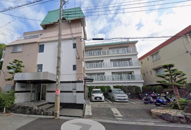 岡町グリーンハイツの外観