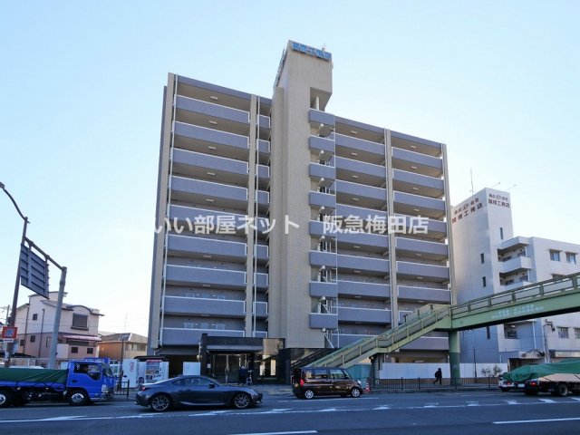 第18関根マンションの外観