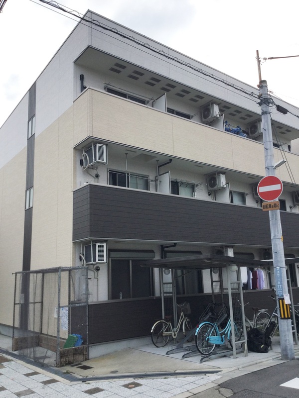 吹田市内本町２丁目の賃貸アパート