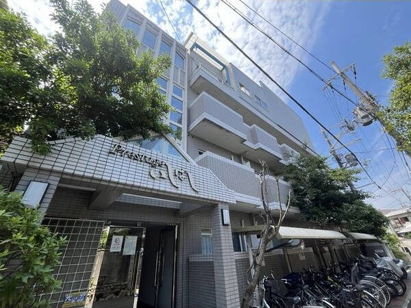 プレステージ石橋の外観