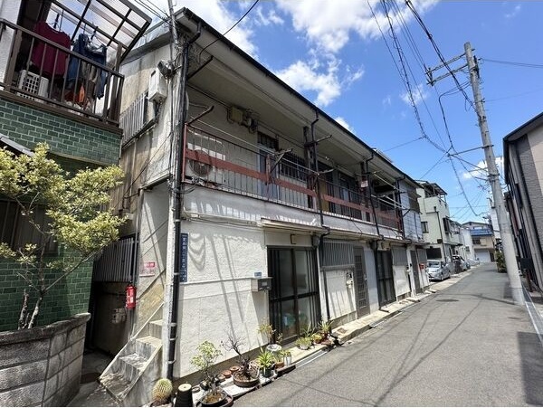 中山文化の外観