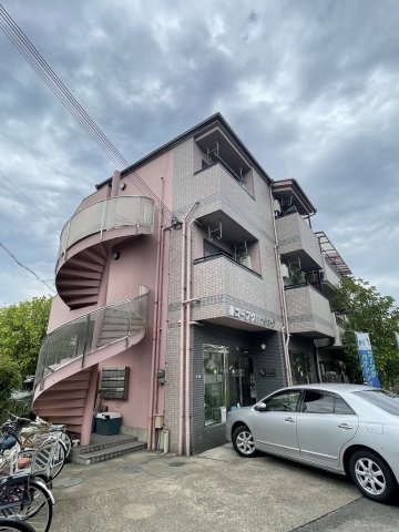 オランジーナパークの外観