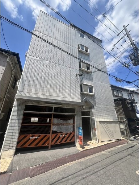 リーフジャルダン牧野駅前