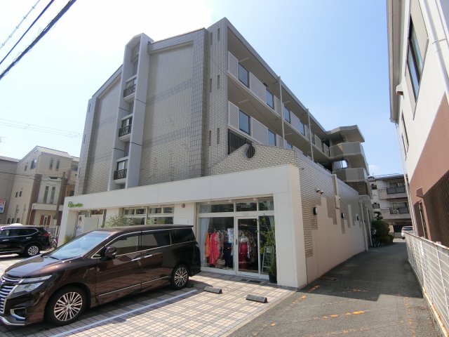 寝屋川市出雲町の賃貸マンションの外観