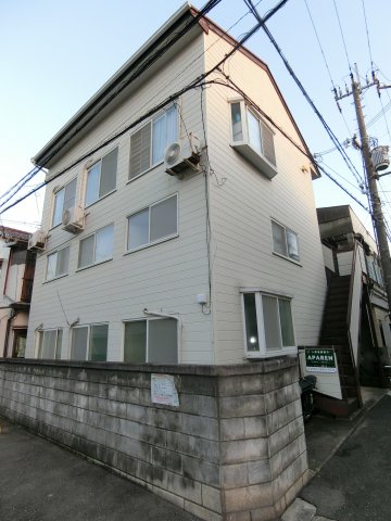 岸本ハイツの外観