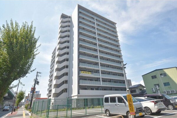 MAXIV大阪長田の外観