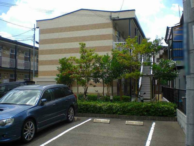 レオパレスサンモール　Ⅰの外観