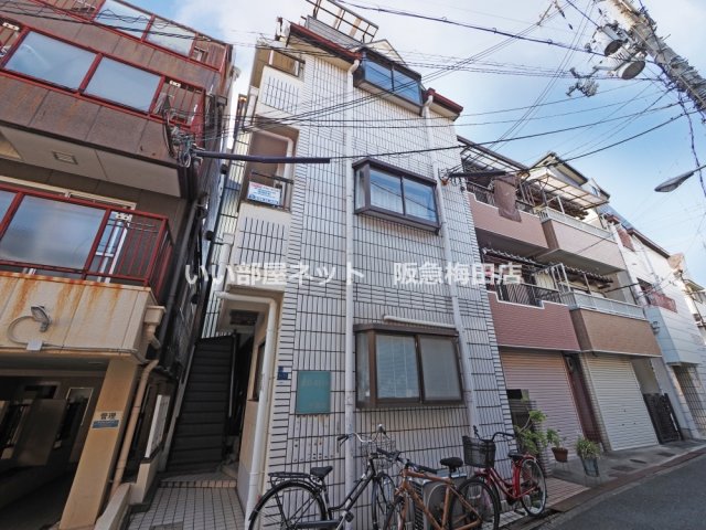 メゾンオオモト千林館の外観