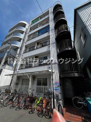 エムロード赤川の外観