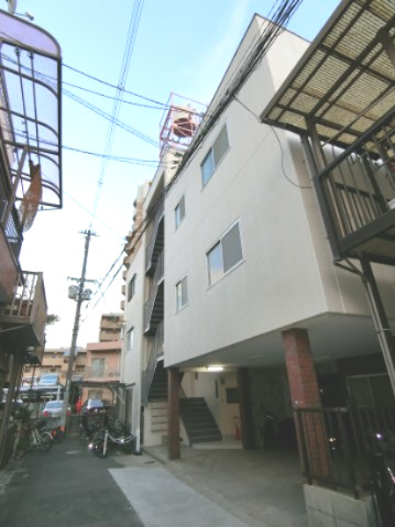 浜町ハイツの外観