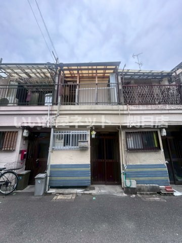 西郷通3丁目テラスハウスの外観