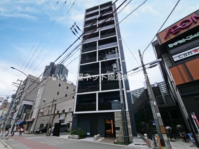 GLUCK MAISON/S-EBIE XI
