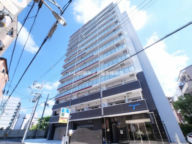 セレニテ十三ミラクの外観