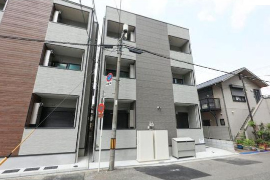 大阪市東淀川区下新庄２丁目の賃貸アパートの外観