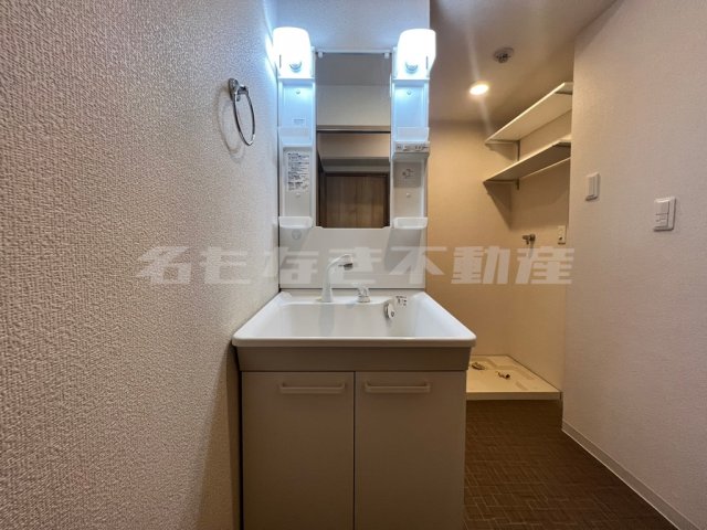 独立洗面台です 独立洗面台です