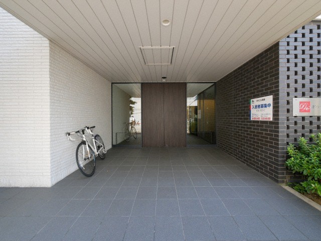 エントランス エントランス