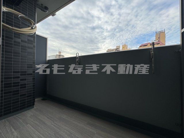 バルコニー バルコニー