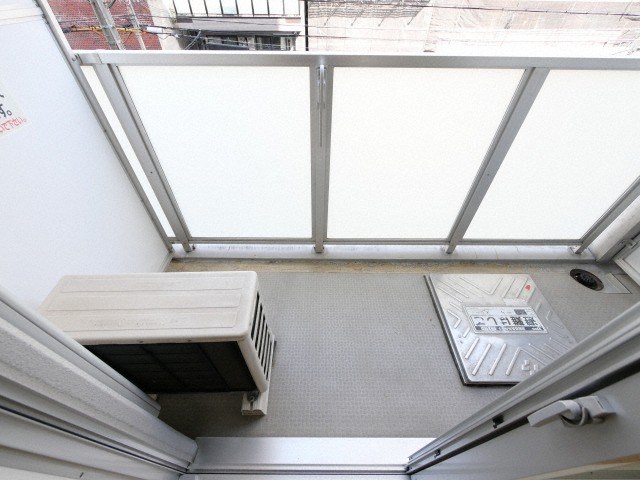 バルコニー バルコニー