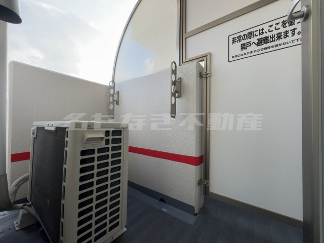 バルコニー バルコニー