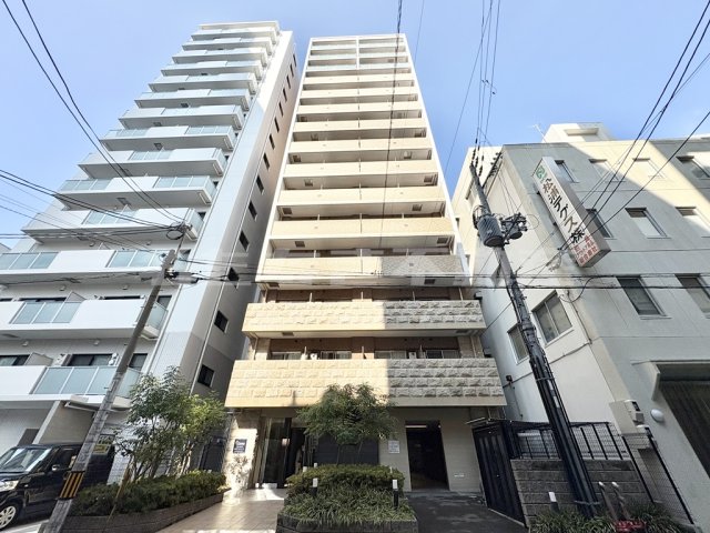 プレサンス本町ジョイスの外観