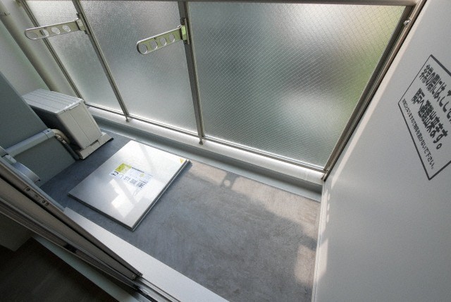 バルコニー バルコニー