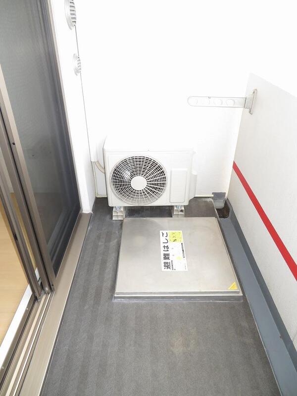 バルコニー バルコニー