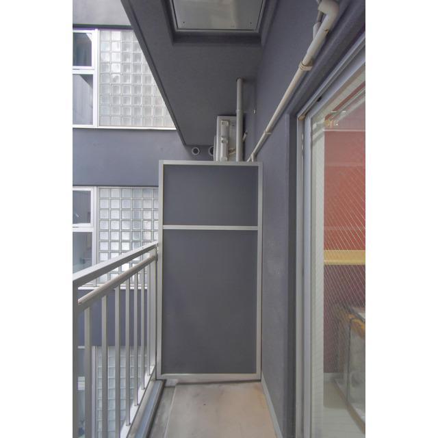 バルコニー バルコニー