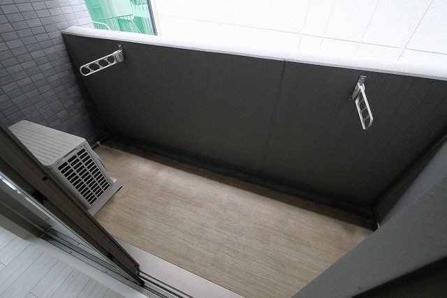 バルコニー バルコニー