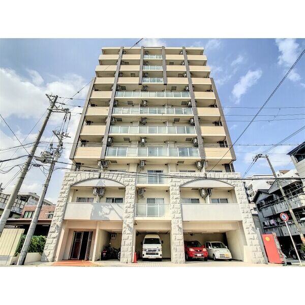 シェモア桜川の外観