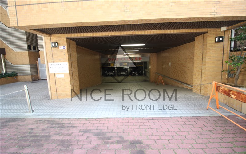 シャトー南船場 駐車場 シャトー南船場 駐車場