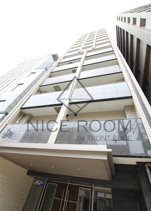 クリスタルグランツ谷町の外観